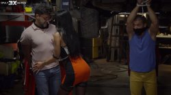 Captura de 'Dirty Girl In A Garage #8' nº 29