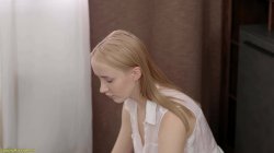 Captura de 'Flexible Teen Anal Erica Mori' nº 7