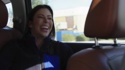 'Alexis Loves Girls' screenshot nº 2