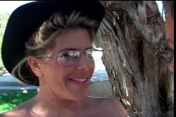 'Older Women & Younger Women #3' screenshot nº 47