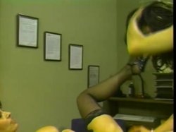 Captura de 'Old Women's Janitorial Services' nº 10