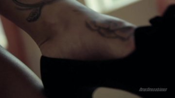 Sexy Blonde Mae Meyers Fucks a Massive Cock Until Cum Explodes Everywhere