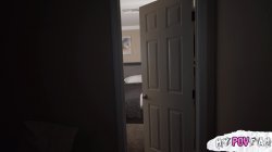 'I Caught My Stepmom Changing!' screenshot nº 1