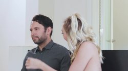 Captura de 'Naughty Stepdaughters' nº 13