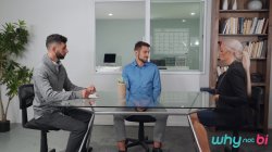 'Bisexual Coworkers' screenshot nº 2