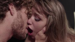 'Tiny Teen Threesomes' screenshot nº 82