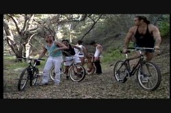 Captura de 'Butt Banged Bicycle Babes' nº 15