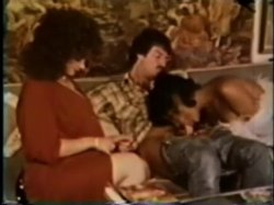 'Peepshow Loops 240 - (All Big Busty) 70's & 80's (Color)' screenshot nº 4