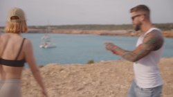 Captura de 'Hot Girls At The Beach Vol. 2' nº 106