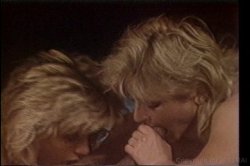 Captura de 'Ginger Lynn Screws The Stars' nº 101