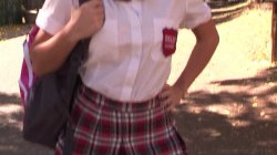 Captura de 'Bus Stop Girls 2' nº 39