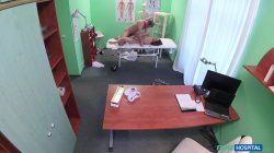 Captura de 'Patient 003 - Spanish Patient Gets Creampied' nº 106