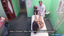 Captura de 'Patient 003 - Spanish Patient Gets Creampied' nº 51