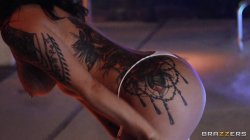 Captura de 'Night Invites, The' nº 42