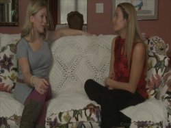'Lesbian House Hunters Part 6' screenshot nº 75