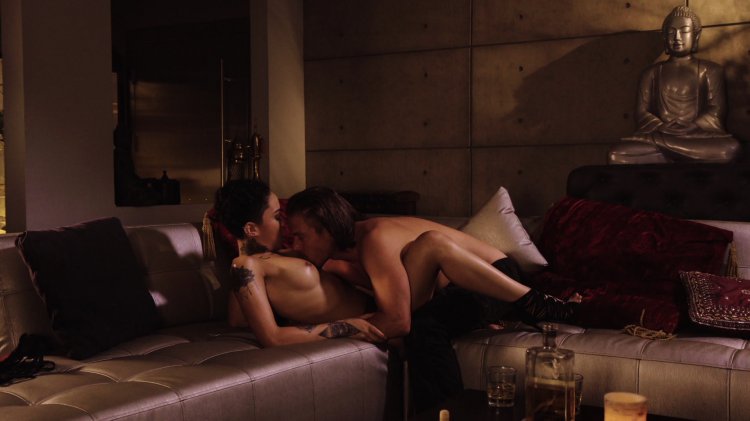 streaming porn video screenshot