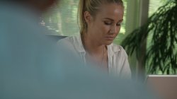 Captura de 'Girls at Work - la Consultante' nº 92