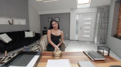 'Personal Secretary starring Carolina Guerrero' screenshot nº 5