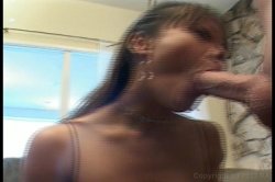 'Mia Squirts' screenshot nº 3