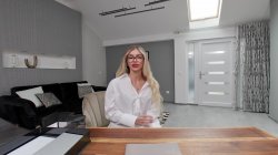 'Privat Secretary starring Annabella Blue' screenshot nº 12