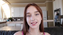 'Petite Tight Teens 3' screenshot nº 1