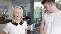 Captura de 'Exxxtra Small Chicks Fucking Huge Dicks #12' nº 97