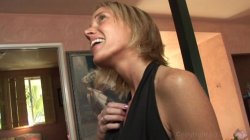 Captura de 'Cum To Mommy 5' nº 4