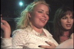 'Lesbian Big Boob Bangaroo #7' screenshot nº 118