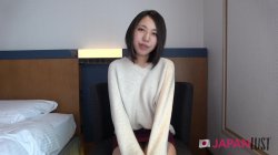 Captura de 'Slim Curvy Japanese Teen Satisfied And Filled With Cumload' nº 6