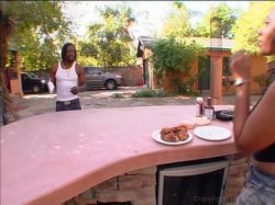 'Black MILFs In The Kitchen' screenshot nº 20