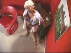 Captura de 'Kelly Madison and Her Busty Friends' nº 72