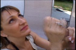 Captura de 'Slutty Housewives Of the O.C.' nº 88