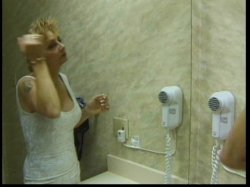 Captura de 'Trannie World XXX Tour 6' nº 9
