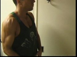 Captura de 'Trannie World XXX Tour 6' nº 100