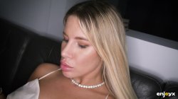 Captura de 'Blonde Gets Licked and Fucked by a Lustful Guy' nº 36