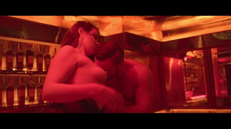 streaming porn video screenshot