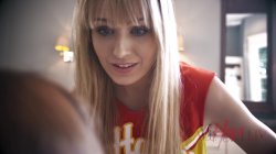 Captura de 'Confessions of a Naughty Cheerleader' nº 42