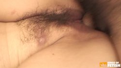 Captura de 'Japanese MILF With Big Natural Tits Is Fingered And Fucked In Foursome Ending With Facials And Creampies' nº 138