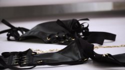 Captura de 'Enticing Invitation, An' nº 81