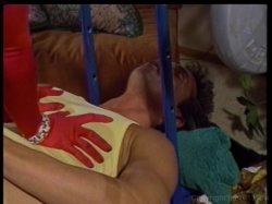 'Ginger Lynn vs. Nina Hartley' screenshot nº 16