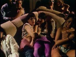 Captura de 'Centerfold Fever' nº 100