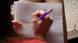 Captura de 'Secret Lesbian Diaries 3: Writing School' nº 2