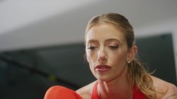 Captura de 'Trophy Wives' nº 3