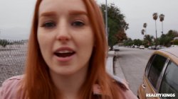 'Look At Her Now' screenshot nº 106