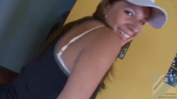 Captura de 'Argentina amateurs Lara blowjob and facial' nº 3