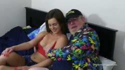 Captura de 'Sex with Grandpa Ed Powers Vol. 1' nº 109