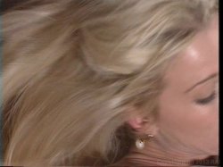 Captura de 'Blonde in Blue Flannel' nº 139