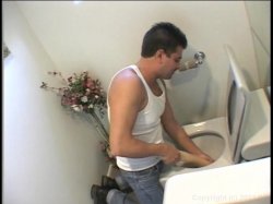 'Caution: Your Azz is in Danger 2' screenshot nº 16