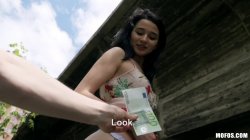Captura de 'Public Sex Adventures 9' nº 11