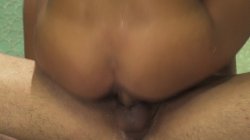 Captura de 'Hot Chicks Big Fangs 2' nº 88
